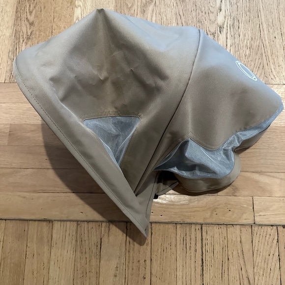 Discontinued Bugaboo Cameleon Breezy Sun Canopy in Sand - Picture 4 of 6